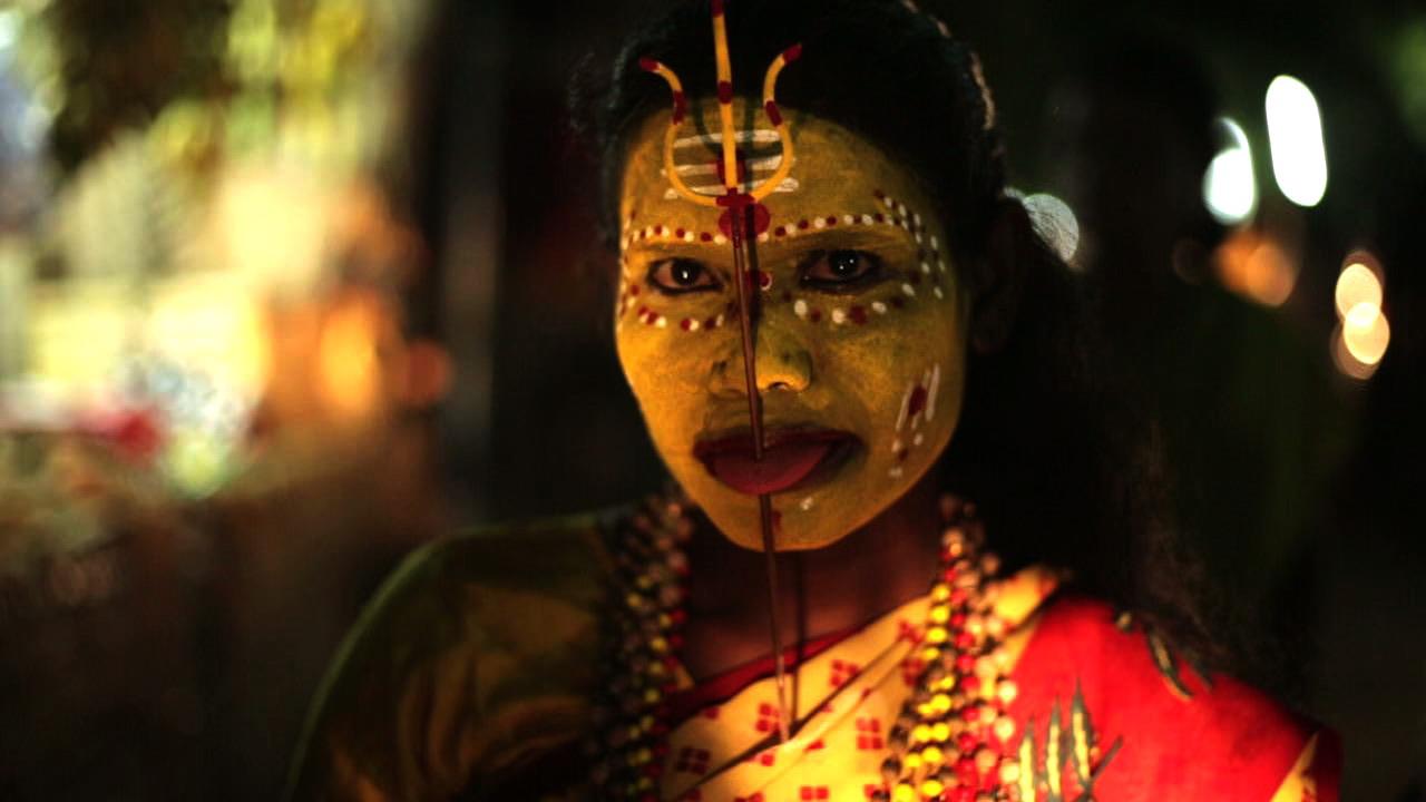 பரத்பாலா இயக்கத்தில் “அறிதுயில்” குலசேகரப்பட்டினம் தசரா பின்னனியில் உருவானது.