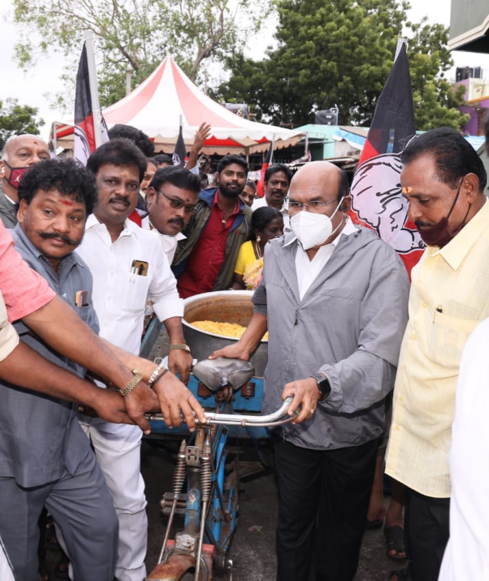 இந்தக் காலத்துல இப்படியொரு அமைச்சரா? அதுவும் தமிழ்நாட்டுலயா??