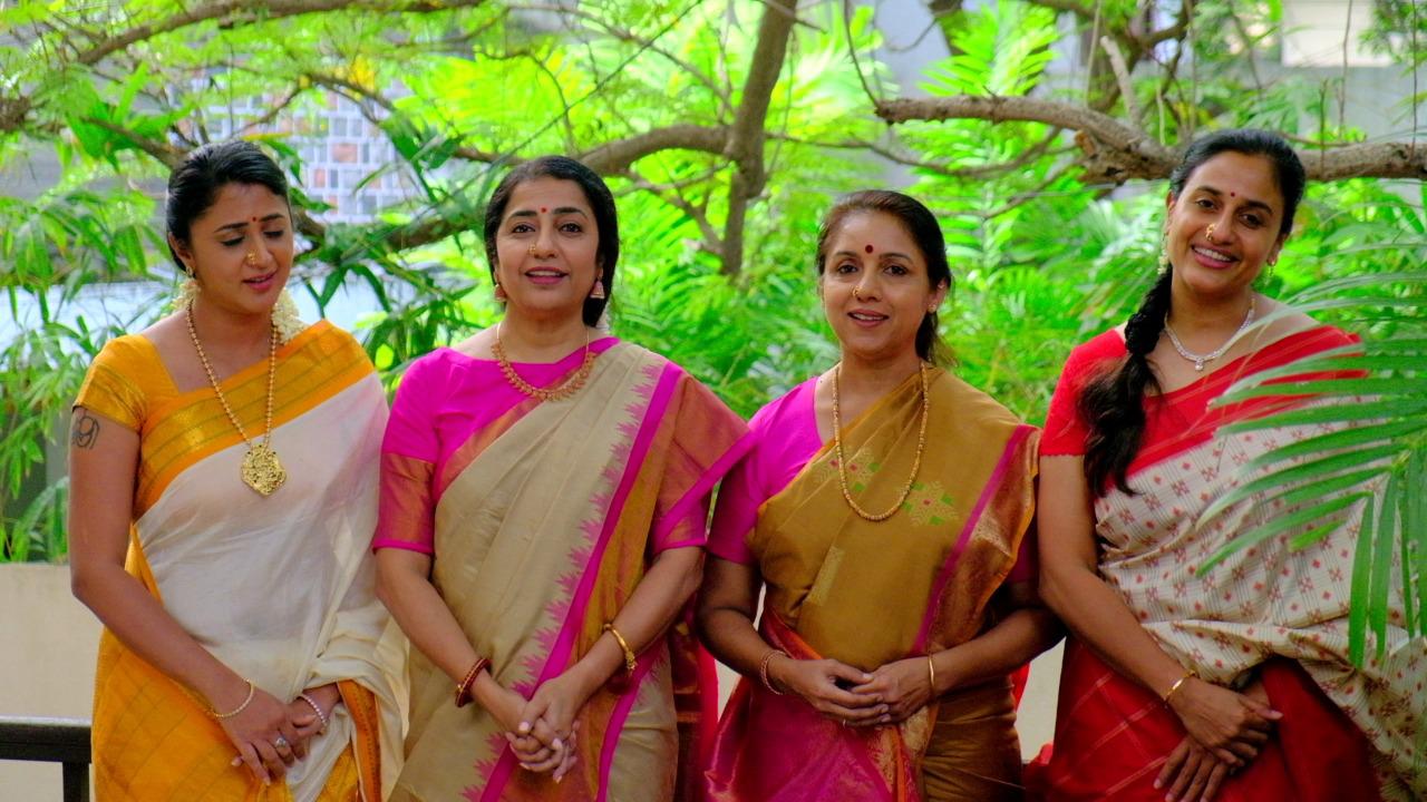 தென்னிந்திய கலாசாரம் மற்றும் பாரம்பரியங்களை இன்றைய  இளைய சமுதாயத்திற்க்கு மறு அறிமுகம் செய்யும் முயற்சி இந்த திருப்பாவையின் முதல் பாசுரம் போன வருடம் ரவி வர்மாவின் ஓவியங்களை நம் தென்னிந்திய பெண்களுடைய படங்களுடன் உருவாக்கியதைப் போலவே இந்த வருடம் தொழில் ரீதி பாடகர்கள் அல்லாத நாங்கள் 8 நடிகர்கள் எங்கள் சொந்தக் குரலில்