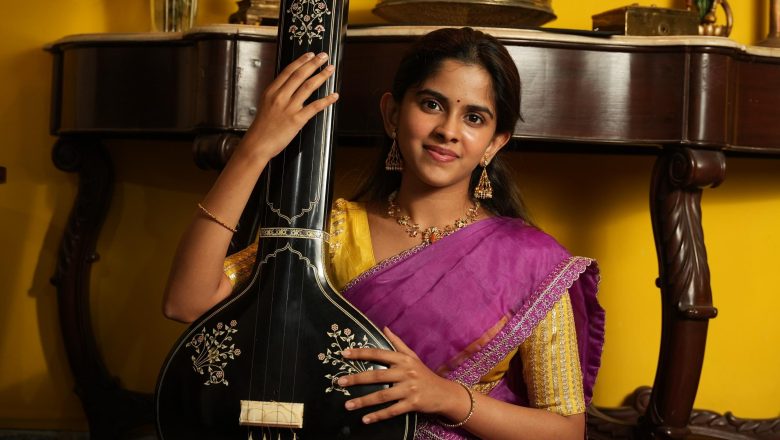 உத்தரா உன்னிகிருஷ்ணன் குரலில் ஸ்ரீ வெங்கடேச சுப்ரபாதம்