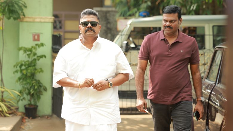 “பரிமளா அண்ட் கோ” விமர்சனம்