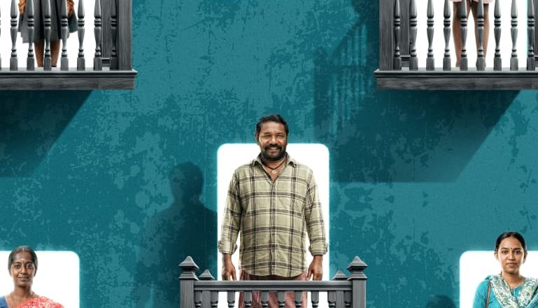 பிரபலங்கள் இல்லை… டிஜிட்டல் வெளியீடும் இல்லை… ‘என்ன விலை’ திரைப்படத்தின் முதல் பார்வையை வெளியிட்ட கிராமம்!