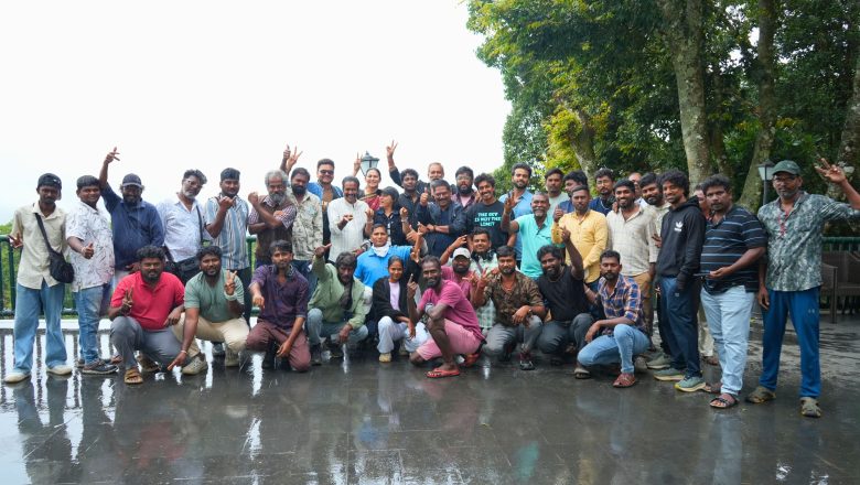ஐந்து மொழிகளில் உருவாகி வருகிறது ” ஃபீல் மை லவ் “