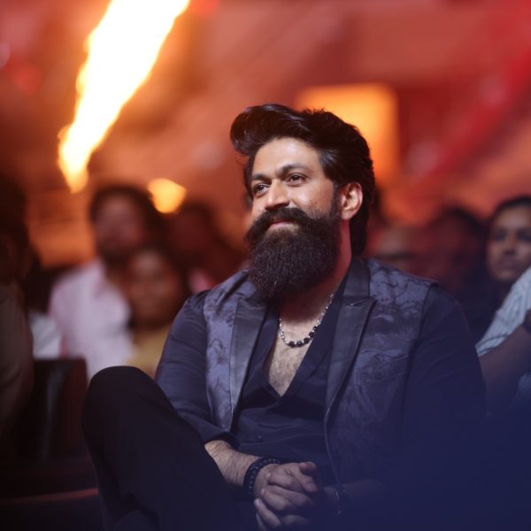 ‘டாக்ஸிக்’  முன்வெளியீட்டு விழா!