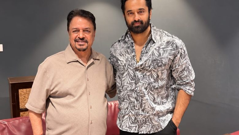 தேசிய விருது வென்ற தயாரிப்பாளர்கள் குமார் மங்கத் பதக், அபிஷேக் பதக் இருவரும் ‘மார்கோ’ புகழ் உன்னி முகுந்தனுடன் இணையும் பிரம்மாண்ட மலையாள திரைப்படம்!